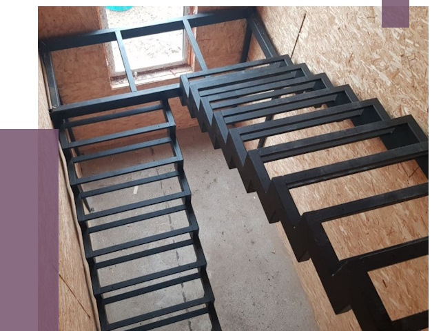 Демонтаж лестниц на металлокаркасе в Городце от 7289 руб. за м²