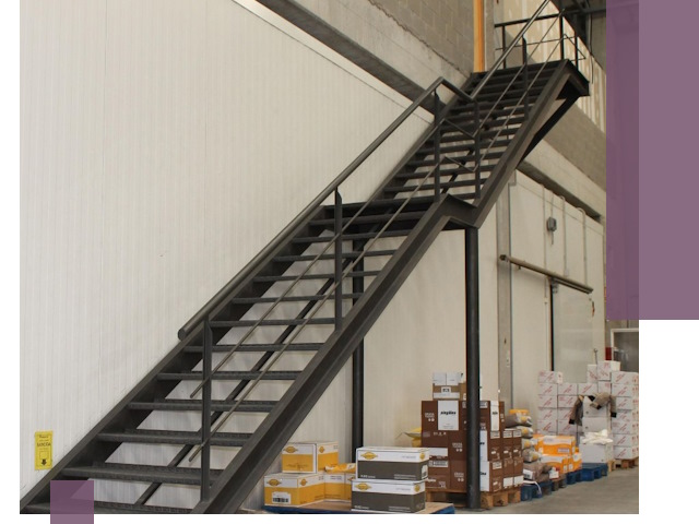 Лестницы для производства в Городце — изготовление и монтаж