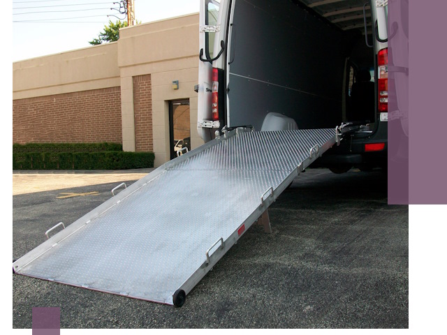 Мобильные пандусы в Городце — производство, монтаж и аренда