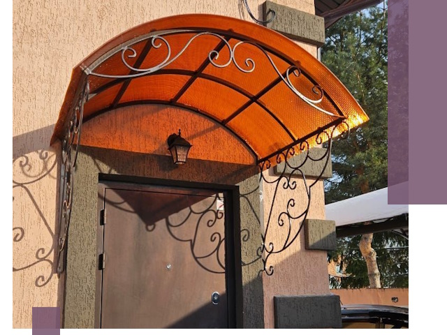 Демонтаж козырьков в Городце быстро и безопасно